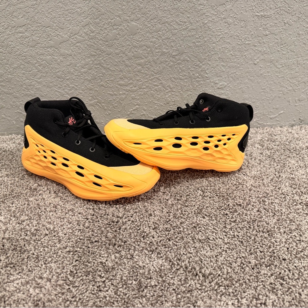 Kids Anthony Edward’s 1 Basketball Shoes